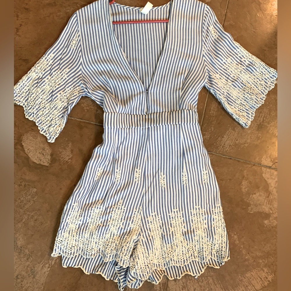 Adorable Boutique Jumper with Lace Details
